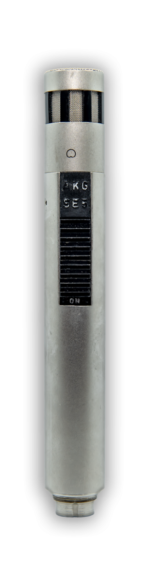 AKG CE1